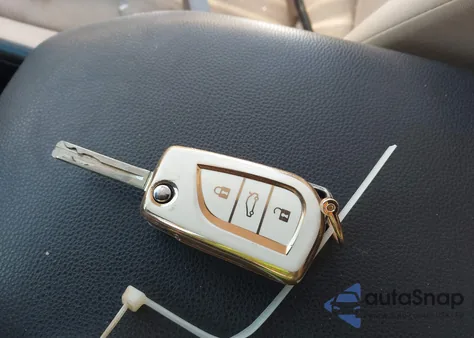 2022 Toyota Rav4 Hybrid Le z USA, uszkodzony, nr VIN JTMLWRFV9ND156914